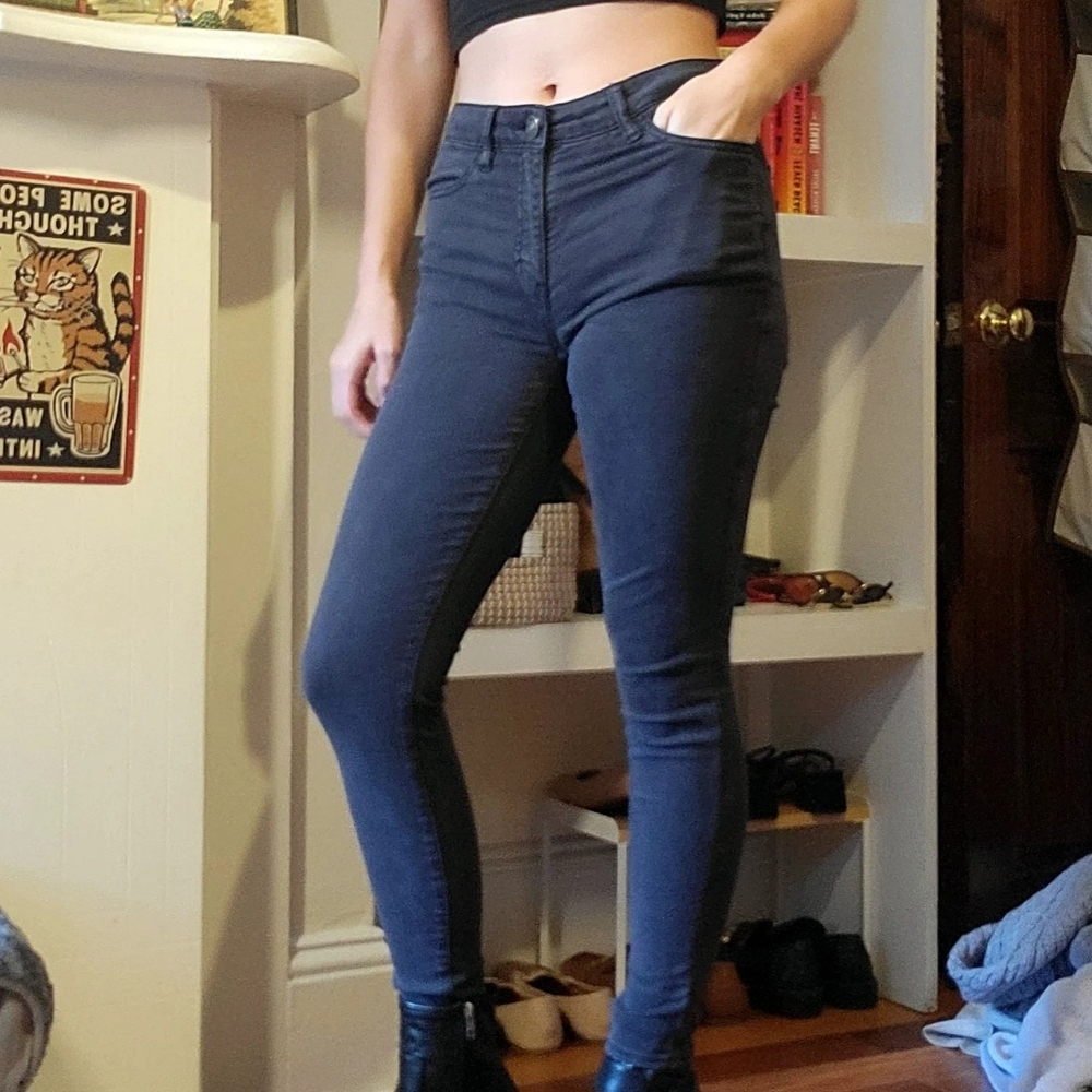 American Eagle Outfitters Dark Gray Skinny Jeans